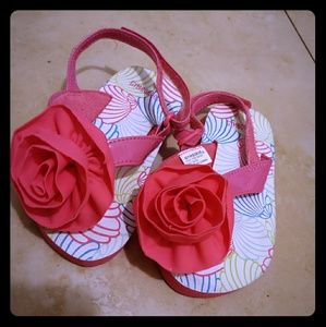 Brand new Baby girl pink flower sandals 3-6 months
